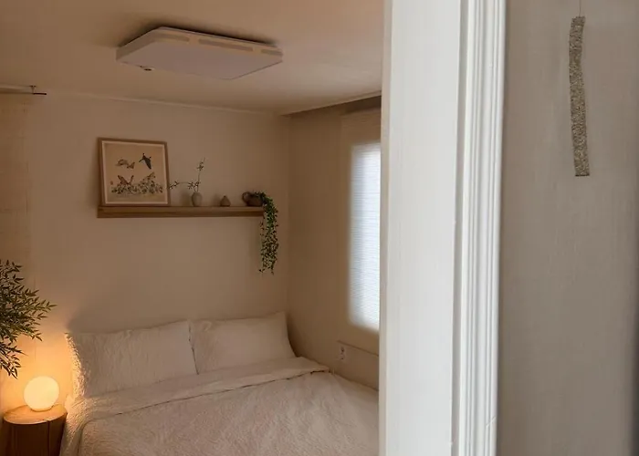 Yeonnam Near Hongdae Station & Airport Railroad * ソウル特別市